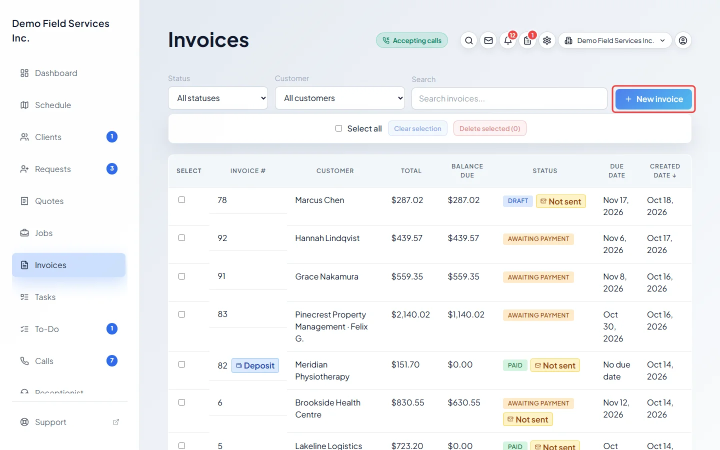 The invoices list with the New invoice button highlighted
