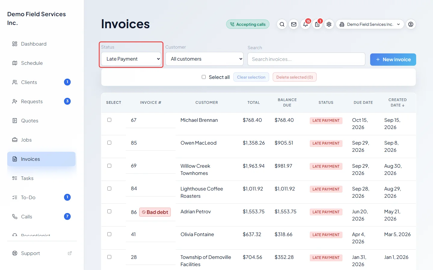 The Status filter set to show only late invoices